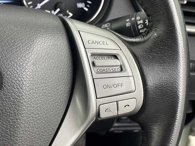 日産 エクストレイル 20Xt エマージェンシーブレーキ 埼玉県 2016(平28)年 5.2万km ブリリアントホワイトパール 純正７インチナビ　/アラウンドビューモニター　/エマージェンシーブレーキ　/クルーズコントロール　/パーキングアシスト　/パワーバックドア　/シートヒーター　/カプロンシート　/ＴＶ　/オートライト　/ドラレコ/フォグライト/ETC