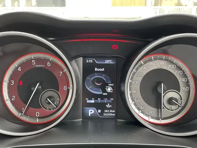 スズキ スイフト スポーツ 岐阜県 2022(令4)年 2.5万km プレミアムシルバーメタリック 純正ナビ/【Bluetooth．CD.DVD.AM/FMラジオ．iPod】/クルーズコントロール/パドルシフト/シートヒーター/スマートキー/LEDヘッドライト・オート機能付/フォグライト/ETC/純正アルミホイール/純正フロアマット/横滑り防止装置/ウィンカーミラー/ドアバイザー/取扱説明書/保証書/スペアキー