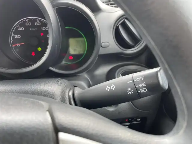 ホンダ Ｎ ＢＯＸ G Lパッケージ 福岡県 2014(平26)年 8.8万km プレミアムホワイトパール 社外ナビ（ＡＶＮ－Ｚ０３ｉ）/フルセグTV/CD/DVD/BT/AM/FM/バックカメラ/パワースライドドア/アイドリングストップ/純正１４アルミ/スマートキー/プッシュスタート/横滑り防止装置/ヘッドライトレベライザー/電動格納ウインカーミラー