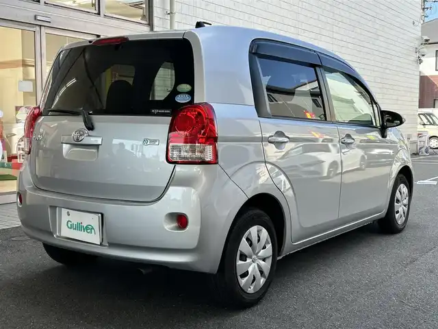 トヨタ ポルテ X 愛知県 2013(平25)年 1.5万km シルバーM ワンオーナー/左リアパワースライドドア/純正CDオーディオ/オートライト機能付HIDヘッドライト/フォグランプ/アイドリングストップ/助手席シートバックテーブル/ウインカー付電格ミラー/助手席側内張り身長計測用メモリ/キーレスエントリー