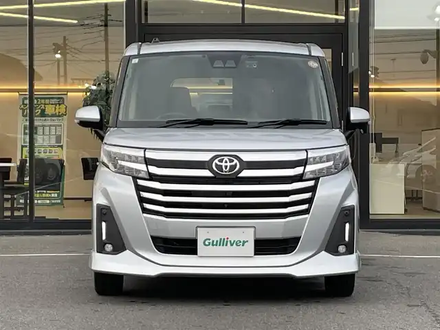 トヨタ ルーミー カスタムG 茨城県 2023(令5)年 1.1万km シルバー 純正ナビ/フルセグTV/全方位カメラ/ドライブレコーダー/アイドリングストップ/クルーズコントロール/コーナーセンサー/衝突軽減防止装置/スペアキー1本/フロアマット純正/ETC