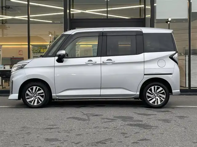 トヨタ ルーミー カスタムG 茨城県 2023(令5)年 1.1万km シルバー 純正ナビ/フルセグTV/全方位カメラ/ドライブレコーダー/アイドリングストップ/クルーズコントロール/コーナーセンサー/衝突軽減防止装置/スペアキー1本/フロアマット純正/ETC