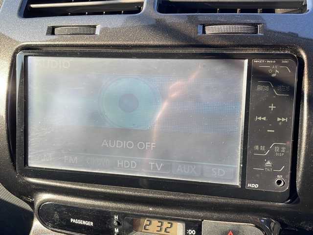 トヨタ イスト 150G 徳島県 2008(平20)年 10.3万km シルバーマイカM 7型HDDナビ　NHZT-W58/（DISC/フルセグ/ラジオ）/ETC/純正16インチアルミホイール/純正フロアマット/純正ドアバイザー/キセノンヘッドライト/フォグライト/スペアキー/リモコンキー/カーテンエアバック/ダブルエアバック