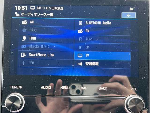 スバル フォレスター ハイブリッド ツーリング 山梨県 2021(令3)年 4.7万km クリスタルブラックシリカ アイサイト/　・プリクラッシュブレーキ/　・車線逸脱警報機能/　・後退時ブレーキアシスト/　・AT誤発進抑制御/　・ツーリングアシスト/　・全車速追従機能付きクルーズコントロール/　・車線逸脱抑制機能/　・先行車発進お知らせ/ALPINEフリップダウンモニター/純正SDナビ/　(CD/SD/iPod/フルセグ)/バックカメラ/サイドカメラ/LEDオートライト/LEDフォグランプ/ハーフレザーシート/シートヒーター/純正17インチアルミホイール/スバルリヤビークルディテクション/パドルシフト/コーナーセンサー/スマートキー/ビルトインETC