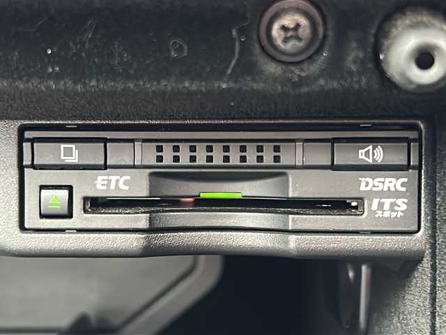 レクサス ＲＣ 350 Fスポーツ 茨城県 2015(平27)年 9.6万km マーキュリーグレーマイカ サンルーフ/純正HDDナビ/(地デジTV・CD・DVD・BT・USB・ラジオ再生)/レーダークルーズコントロール/レーンアシスト/コーナーセンサー/赤革レザーシート/シートヒーター/エアーシート/パワーシート/バックカメラ/ETC/オートライト/LEDヘッドライト/純正19inアルミホイール/純正フロアマット/スマートキー/取扱説明書/保証書