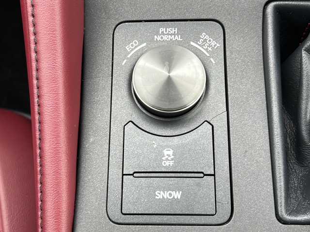 レクサス ＲＣ 350 Fスポーツ 茨城県 2015(平27)年 9.6万km マーキュリーグレーマイカ サンルーフ/純正HDDナビ/(地デジTV・CD・DVD・BT・USB・ラジオ再生)/レーダークルーズコントロール/レーンアシスト/コーナーセンサー/赤革レザーシート/シートヒーター/エアーシート/パワーシート/バックカメラ/ETC/オートライト/LEDヘッドライト/純正19inアルミホイール/純正フロアマット/スマートキー/取扱説明書/保証書