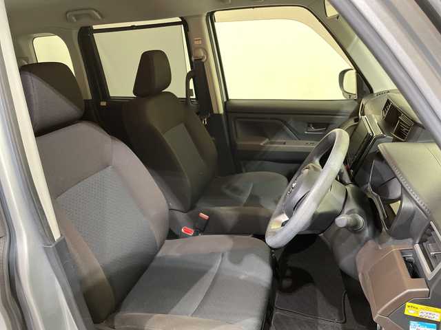 トヨタ ルーミー G 愛媛県 2021(令3)年 1.7万km ブライトシルバーM 純正９型ディスプレイオーディオ　バックカメラ　両側電動スライドドア　ＥＴＣ　純正１４インチアルミホイール　ＬＥＤヘッドライト　スマートキー　ブルートゥース　フルセグテレビ　アップルカープレイ　禁煙