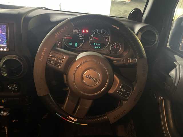 クライスラー・ジープ ジープ ラングラー アンリミテッド スポーツ 神奈川県 2014(平26)年 8.5万km ブラック 社外グリル/社外オーバーフェンダー/社外20AW/社外テールランプ/社外LEDヘッドライト/ETC