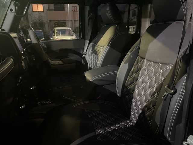 クライスラー・ジープ ジープ ラングラー アンリミテッド スポーツ 神奈川県 2014(平26)年 8.5万km ブラック 社外グリル/社外オーバーフェンダー/社外20AW/社外テールランプ/社外LEDヘッドライト/ETC