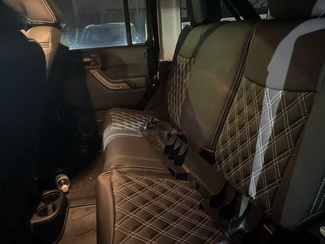 クライスラー・ジープ ジープ ラングラー アンリミテッド スポーツ 神奈川県 2014(平26)年 8.5万km ブラック 社外グリル/社外オーバーフェンダー/社外20AW/社外テールランプ/社外LEDヘッドライト/ETC