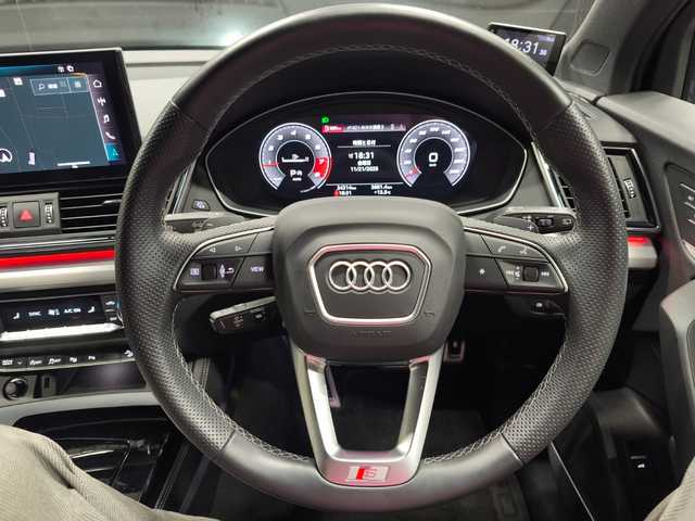 アウディ Ｑ５ 45TFSIクワトロ Sライン 群馬県 2021(令3)年 2.5万km ミトスブラックメタリック ワンオーナー/パノラマサンルーフ/Bang&Olufsenサウンド/純正前後ドラレコ/サラウンドビューカメラ/前後シートヒーター/19インチAW/パークアシスト/スマートキー/純正ナビ/ETC2.0