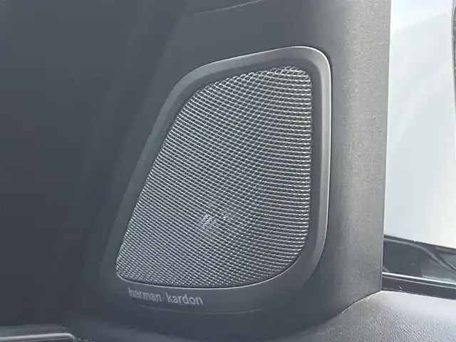 ＢＭＷ ７４０ｉ Mスポーツ 三重県 2019(平31)年 5.5万km アルピンホワイトⅢ サンルーフ/ハーマンカードンサウンド/パワーバックドア/ターボ/♪インテリジェントセーフティ/ ・ブレーキ機能付き追突警告・回避アシスト/ ・Cityブレーキ機能付き歩行者警告/ ・レーンディパーチャーウォーニング/ ・レーンチェンジウォー二ング・側方衝突警告/♪ブラインドスポットモニター/♪純正ナビ/ ・フルセグ・Bluetoothオーディオ/ ・スクリーンミラーリング/ ・CD録音・DVD再生・USB/♪全方位モニター/♪バックカメラ/♪ヘッドアップディスプレイ/♪アクティブクルーズコントロール(ACC)/♪スマートキー×2/♪プッシュスタート/♪オートブレーキホールド/♪黒革シート/♪前席パワーシート(メモリ付き）/♪全席シートヒーター/前席エアシート/♪電動サンシェード/♪ドライブレコーダー付きレーダー探知機/♪純正20インチAW/♪LEDヘッドライト/♪LEDフォグ/♪リアフォグ/♪ハイビームアシスタント/♪オートワイパー/♪アイドリングストップ/♪革巻きステアリング/♪パドルシフト/♪ステアリングスイッチ/♪オートリトラクタブルミラー/♪フロアマット/♪スモークフィルム/♪ETC/♪サイド/カーテンエアバック