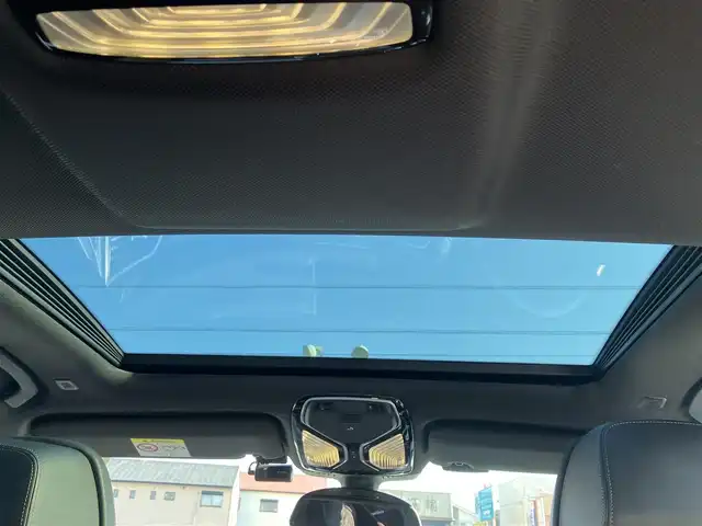 ＢＭＷ ７４０ｉ Mスポーツ 三重県 2019(平31)年 5.5万km アルピンホワイトⅢ サンルーフ/ハーマンカードンサウンド/パワーバックドア/ターボ/♪インテリジェントセーフティ/ ・ブレーキ機能付き追突警告・回避アシスト/ ・Cityブレーキ機能付き歩行者警告/ ・レーンディパーチャーウォーニング/ ・レーンチェンジウォー二ング・側方衝突警告/♪ブラインドスポットモニター/♪純正ナビ/ ・フルセグ・Bluetoothオーディオ/ ・スクリーンミラーリング/ ・CD録音・DVD再生・USB/♪全方位モニター/♪バックカメラ/♪ヘッドアップディスプレイ/♪アクティブクルーズコントロール(ACC)/♪スマートキー×2/♪プッシュスタート/♪オートブレーキホールド/♪黒革シート/♪前席パワーシート(メモリ付き）/♪全席シートヒーター/前席エアシート/♪電動サンシェード/♪ドライブレコーダー付きレーダー探知機/♪純正20インチAW/♪LEDヘッドライト/♪LEDフォグ/♪リアフォグ/♪ハイビームアシスタント/♪オートワイパー/♪アイドリングストップ/♪革巻きステアリング/♪パドルシフト/♪ステアリングスイッチ/♪オートリトラクタブルミラー/♪フロアマット/♪スモークフィルム/♪ETC/♪サイド/カーテンエアバック