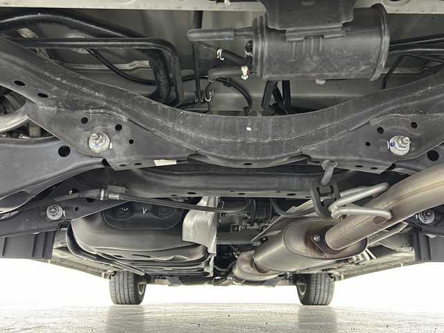 日産 エルグランド 250HWS S アーバンクロム 宮城県 2021(令3)年 5.1万km ピュアホワイトパール 禁煙車/純正11.3型フリップダウンモニター/３６０°セーフティアシスト/・インテリジェントエマージェンシーブレーキ/・ふらつき警報/・車線逸脱警報/・車線逸脱防止支援/・後側方衝突防止支援/・後側方車両検知アラート/・アラウンドビューモニター/・クロストラフィックアラート/両側パワースライドドア/純正10型SDナビ/・BT/CD/DVD/ブルーレイ/SD/AM/FM/フルセグTV/純正前方ドライブレコーダー/純正ビルトインETC/革巻きステアリング/ステアリングスイッチ/プッシュスタート/スマートキー/ハーフレザーシート/LEDヘッドライト/フォグランプ/純正18インチアルミホイール/純正フロアマット/ロールサンシェード