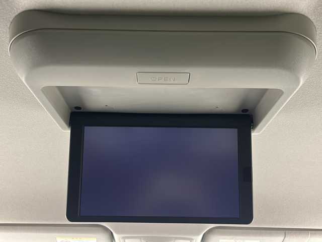 日産 エルグランド 250HWS S アーバンクロム 宮城県 2021(令3)年 5.1万km ピュアホワイトパール 禁煙車/純正11.3型フリップダウンモニター/３６０°セーフティアシスト/・インテリジェントエマージェンシーブレーキ/・ふらつき警報/・車線逸脱警報/・車線逸脱防止支援/・後側方衝突防止支援/・後側方車両検知アラート/・アラウンドビューモニター/・クロストラフィックアラート/両側パワースライドドア/純正10型SDナビ/・BT/CD/DVD/ブルーレイ/SD/AM/FM/フルセグTV/純正前方ドライブレコーダー/純正ビルトインETC/革巻きステアリング/ステアリングスイッチ/プッシュスタート/スマートキー/ハーフレザーシート/LEDヘッドライト/フォグランプ/純正18インチアルミホイール/純正フロアマット/ロールサンシェード