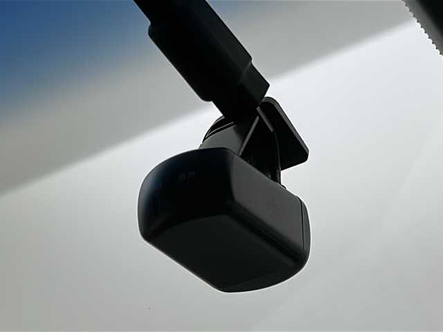 日産 エルグランド 250HWS S アーバンクロム 宮城県 2021(令3)年 5.1万km ピュアホワイトパール 禁煙車/純正11.3型フリップダウンモニター/３６０°セーフティアシスト/・インテリジェントエマージェンシーブレーキ/・ふらつき警報/・車線逸脱警報/・車線逸脱防止支援/・後側方衝突防止支援/・後側方車両検知アラート/・アラウンドビューモニター/・クロストラフィックアラート/両側パワースライドドア/純正10型SDナビ/・BT/CD/DVD/ブルーレイ/SD/AM/FM/フルセグTV/純正前方ドライブレコーダー/純正ビルトインETC/革巻きステアリング/ステアリングスイッチ/プッシュスタート/スマートキー/ハーフレザーシート/LEDヘッドライト/フォグランプ/純正18インチアルミホイール/純正フロアマット/ロールサンシェード