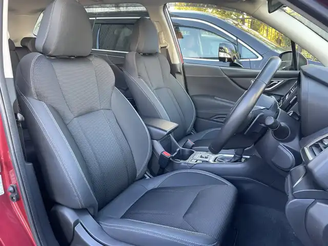 スバル フォレスター ハイブリッド ツーリング 埼玉県 2020(令2)年 1万km クリムゾンレッドP /ワンオーナー//4WD//純正メモリナビ//フルセグTV//サイド&バックカメラ//CD/DVD/Bluetooth//DIATONEサウンド//アダプティブクルーズコントロール//前2席シートヒーター//ビルトインETC//スマートキーx2//LEDヘッドライト//衝突軽減ブレーキ//車線逸脱抑制機能//SRHステアリング連動ヘッドランプ//W.サイドエアバッグ//カーテン.ニーエアバッグ//ABS//横滑り防止装置//バックソナー//前後フォグランプ//パドルシフト//革巻きステアリング//オートライト//プライバシーガラス//ドアバイザー//純正17インチAW//新車時保証書//取扱説明書//ナビ取説