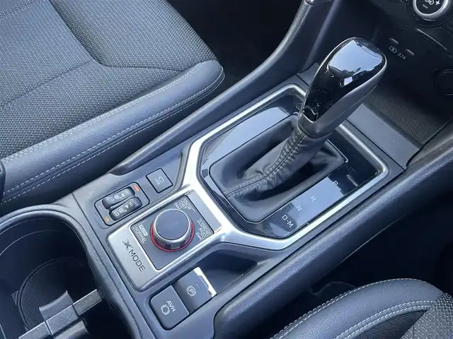 スバル フォレスター ハイブリッド ツーリング 埼玉県 2020(令2)年 1万km クリムゾンレッドP /ワンオーナー//4WD//純正メモリナビ//フルセグTV//サイド&バックカメラ//CD/DVD/Bluetooth//DIATONEサウンド//アダプティブクルーズコントロール//前2席シートヒーター//ビルトインETC//スマートキーx2//LEDヘッドライト//衝突軽減ブレーキ//車線逸脱抑制機能//SRHステアリング連動ヘッドランプ//W.サイドエアバッグ//カーテン.ニーエアバッグ//ABS//横滑り防止装置//バックソナー//前後フォグランプ//パドルシフト//革巻きステアリング//オートライト//プライバシーガラス//ドアバイザー//純正17インチAW//新車時保証書//取扱説明書//ナビ取説