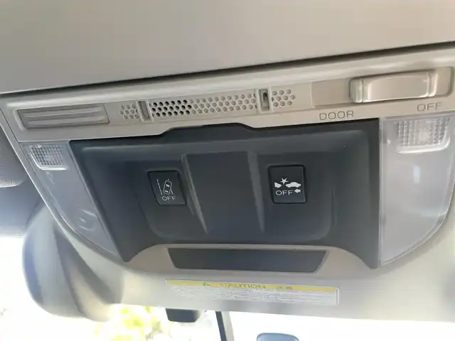 スバル フォレスター ハイブリッド ツーリング 埼玉県 2020(令2)年 1万km クリムゾンレッドP /ワンオーナー//4WD//純正メモリナビ//フルセグTV//サイド&バックカメラ//CD/DVD/Bluetooth//DIATONEサウンド//アダプティブクルーズコントロール//前2席シートヒーター//ビルトインETC//スマートキーx2//LEDヘッドライト//衝突軽減ブレーキ//車線逸脱抑制機能//SRHステアリング連動ヘッドランプ//W.サイドエアバッグ//カーテン.ニーエアバッグ//ABS//横滑り防止装置//バックソナー//前後フォグランプ//パドルシフト//革巻きステアリング//オートライト//プライバシーガラス//ドアバイザー//純正17インチAW//新車時保証書//取扱説明書//ナビ取説