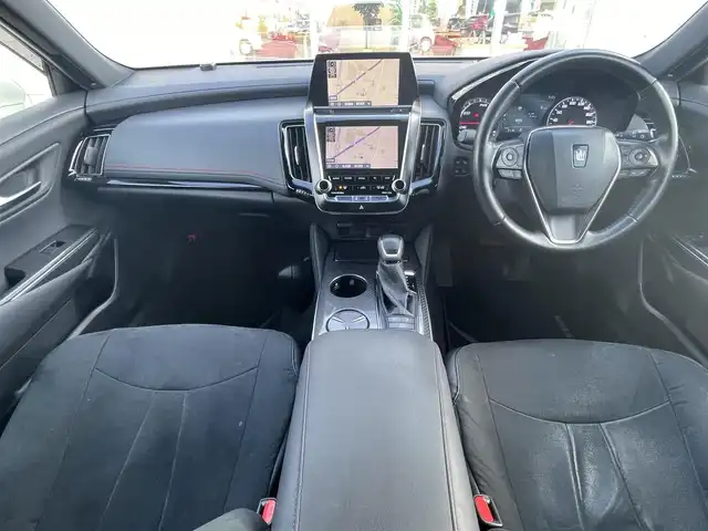 トヨタ クラウン ハイブリッド RS Four リミテッド 道央・札幌 2020(令2)年 6.9万km ホワイトパールクリスタルシャイン ・４WD/・ワンオーナー/・衝突軽減ブレーキ/・寒冷地仕様/・全方位カメラ/・モデリスタエアロ/・モデリスタマフラー/・パワーシート/・純正ナビ/　CD＆BT＆USB＆TV/・バックカメラ/・ブラインドスポットモニター/・デジタルインナーミラー/・ハーフレザーシート/・コーナーセンサー/・レーンキープアシスト/・レーダークルーズコントロール/・パーキングアシスト/・オートエアコン/・オートライト/・オートリトラミラー/・レインセンサーワイパー/・シートヒーター/・ワイパーデアイサー/・純正エンジンスターター/・MT付きAT/・ビルトインETC/・プッシュスタート/・スマートキー/・純正フロアマット/・ドアバイザー/・ウィンカーミラー/・フォグライト/・LEDヘッドライト/・モデリスタ19インチAW