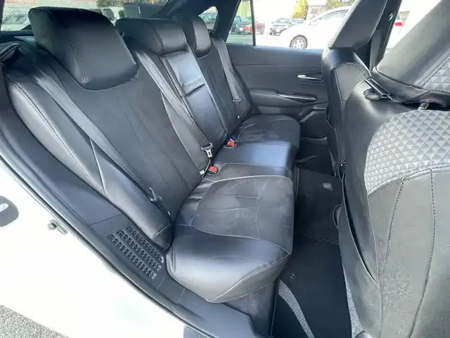 トヨタ クラウン ハイブリッド RS Four リミテッド 道央・札幌 2020(令2)年 6.9万km ホワイトパールクリスタルシャイン ・４WD/・ワンオーナー/・衝突軽減ブレーキ/・寒冷地仕様/・全方位カメラ/・モデリスタエアロ/・モデリスタマフラー/・パワーシート/・純正ナビ/　CD＆BT＆USB＆TV/・バックカメラ/・ブラインドスポットモニター/・デジタルインナーミラー/・ハーフレザーシート/・コーナーセンサー/・レーンキープアシスト/・レーダークルーズコントロール/・パーキングアシスト/・オートエアコン/・オートライト/・オートリトラミラー/・レインセンサーワイパー/・シートヒーター/・ワイパーデアイサー/・純正エンジンスターター/・MT付きAT/・ビルトインETC/・プッシュスタート/・スマートキー/・純正フロアマット/・ドアバイザー/・ウィンカーミラー/・フォグライト/・LEDヘッドライト/・モデリスタ19インチAW