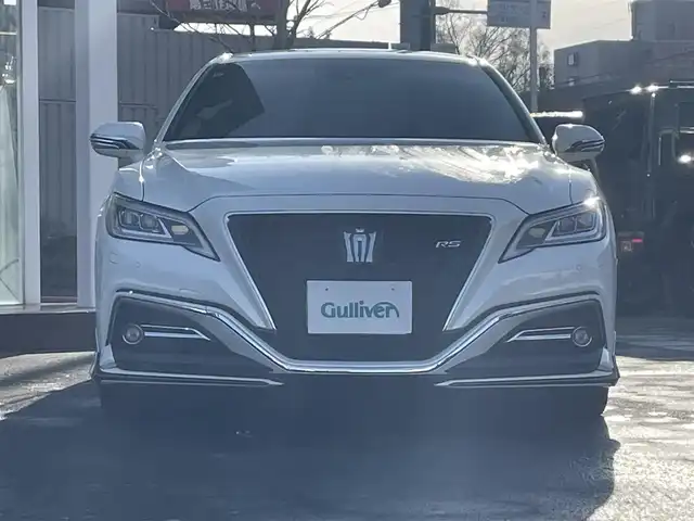 トヨタ クラウン ハイブリッド RS Four リミテッド 道央・札幌 2020(令2)年 6.9万km ホワイトパールクリスタルシャイン ・４WD/・ワンオーナー/・衝突軽減ブレーキ/・寒冷地仕様/・全方位カメラ/・モデリスタエアロ/・モデリスタマフラー/・パワーシート/・純正ナビ/　CD＆BT＆USB＆TV/・バックカメラ/・ブラインドスポットモニター/・デジタルインナーミラー/・ハーフレザーシート/・コーナーセンサー/・レーンキープアシスト/・レーダークルーズコントロール/・パーキングアシスト/・オートエアコン/・オートライト/・オートリトラミラー/・レインセンサーワイパー/・シートヒーター/・ワイパーデアイサー/・純正エンジンスターター/・MT付きAT/・ビルトインETC/・プッシュスタート/・スマートキー/・純正フロアマット/・ドアバイザー/・ウィンカーミラー/・フォグライト/・LEDヘッドライト/・モデリスタ19インチAW