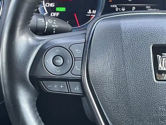 トヨタ クラウン ハイブリッド RS Four リミテッド 道央・札幌 2020(令2)年 6.9万km ホワイトパールクリスタルシャイン ・４WD/・ワンオーナー/・衝突軽減ブレーキ/・寒冷地仕様/・全方位カメラ/・モデリスタエアロ/・モデリスタマフラー/・パワーシート/・純正ナビ/　CD＆BT＆USB＆TV/・バックカメラ/・ブラインドスポットモニター/・デジタルインナーミラー/・ハーフレザーシート/・コーナーセンサー/・レーンキープアシスト/・レーダークルーズコントロール/・パーキングアシスト/・オートエアコン/・オートライト/・オートリトラミラー/・レインセンサーワイパー/・シートヒーター/・ワイパーデアイサー/・純正エンジンスターター/・MT付きAT/・ビルトインETC/・プッシュスタート/・スマートキー/・純正フロアマット/・ドアバイザー/・ウィンカーミラー/・フォグライト/・LEDヘッドライト/・モデリスタ19インチAW