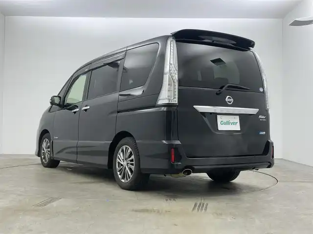 日産 セレナ ライダー S HV Aセーフティ 岡山県 2015(平27)年 6万km ダイヤモンドブラック 純正8インチSDナビ(MM514D-L）/(Bluetooth/CD/AUX/DVD有)/11インチ純正フリップダウンモニター/アラウンドビューモニター/両側パワースライドドア/ビルトインETC/LEDヘッドライト/クルーズコントロール/エマージェンシーブレーキ/ドライブレコーダー(社外・前)/純正フロアマット/純正アルミホイール/コーナーセンサー(前後)/レーンアシスト/踏み間違い衝突防止アシスト