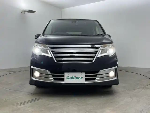 日産 セレナ ライダー S HV Aセーフティ 岡山県 2015(平27)年 6万km ダイヤモンドブラック 純正8インチSDナビ(MM514D-L）/(Bluetooth/CD/AUX/DVD有)/11インチ純正フリップダウンモニター/アラウンドビューモニター/両側パワースライドドア/ビルトインETC/LEDヘッドライト/クルーズコントロール/エマージェンシーブレーキ/ドライブレコーダー(社外・前)/純正フロアマット/純正アルミホイール/コーナーセンサー(前後)/レーンアシスト/踏み間違い衝突防止アシスト