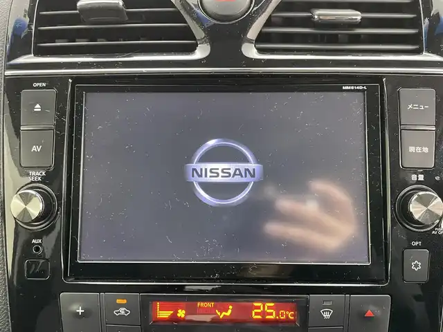 日産 セレナ ライダー S HV Aセーフティ 岡山県 2015(平27)年 6万km ダイヤモンドブラック 純正8インチSDナビ(MM514D-L）/(Bluetooth/CD/AUX/DVD有)/11インチ純正フリップダウンモニター/アラウンドビューモニター/両側パワースライドドア/ビルトインETC/LEDヘッドライト/クルーズコントロール/エマージェンシーブレーキ/ドライブレコーダー(社外・前)/純正フロアマット/純正アルミホイール/コーナーセンサー(前後)/レーンアシスト/踏み間違い衝突防止アシスト