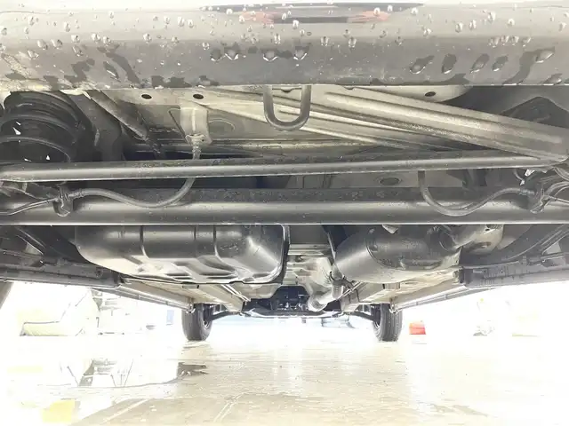 スズキ アルト F 滋賀県 2010(平22)年 9.7万km ブルーイッシュブラックパール3 禁煙車/７インチＥＣＬＩＰＳＥナビ/(ワンセグＴＶ／ＣＤ／ＡＭ／ＦＭ)/エアコン/パワーウィンドウ/パワーステアリング/ヘッドライトレベライザー/ダブルエアバッグ/アクセサリーソケット/純正フロアマット