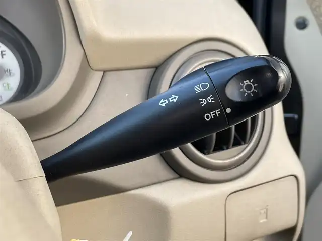 スズキ アルト F 滋賀県 2010(平22)年 9.7万km ブルーイッシュブラックパール3 禁煙車/７インチＥＣＬＩＰＳＥナビ/(ワンセグＴＶ／ＣＤ／ＡＭ／ＦＭ)/エアコン/パワーウィンドウ/パワーステアリング/ヘッドライトレベライザー/ダブルエアバッグ/アクセサリーソケット/純正フロアマット