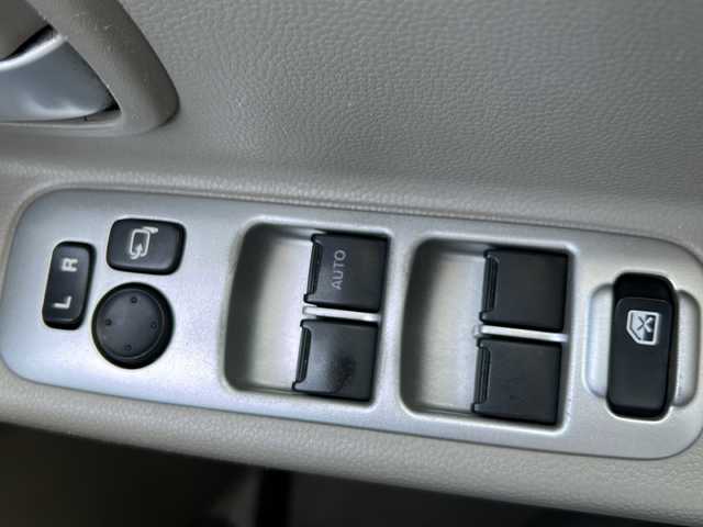 スズキ エブリィ ワゴン PZターボ スペシャル 茨城県 2014(平26)年 14.9万km ブルーイッシュブラックパール3 SDナビ/Bluetooth/DVD再生機能/フルセグテレビ/盗難防止装置/純正フロアマット/ワンオーナー