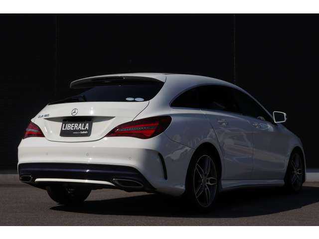 メルセデス・ベンツ ＣＬＡ１８０ Sブレイク AMG スタイル 大分県 2018(平30)年 4.8万km ポーラホワイト レーダーセーフティパッケージ/・アダプティブクルーズコントロール/・ブラインドスポットモニター/黒ハーフレザー/・シートヒーター/純正ナビ/・地デジ/・バックカメラ/・Bluetooth/・AppleCarPlay/AndroidAuto/・CD/LEDライト/・オートハイビーム/パワーバックドア/社外レーダー/パドルシフト/ステアリングスイッチ/純正１８ｉｎｃｈアルミホイール/ドライブレコーダー前/ＥＴＣ