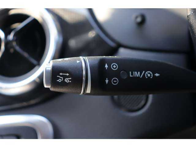 メルセデス・ベンツ ＣＬＡ１８０ Sブレイク AMG スタイル 大分県 2018(平30)年 4.8万km ポーラホワイト レーダーセーフティパッケージ/・アダプティブクルーズコントロール/・ブラインドスポットモニター/黒ハーフレザー/・シートヒーター/純正ナビ/・地デジ/・バックカメラ/・Bluetooth/・AppleCarPlay/AndroidAuto/・CD/LEDライト/・オートハイビーム/パワーバックドア/社外レーダー/パドルシフト/ステアリングスイッチ/純正１８ｉｎｃｈアルミホイール/ドライブレコーダー前/ＥＴＣ