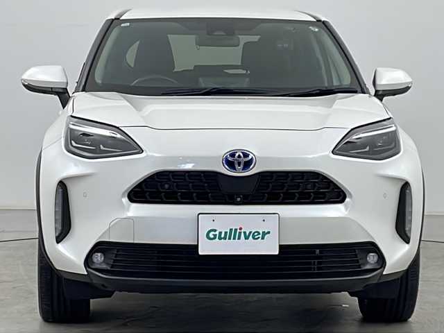 トヨタ ヤリスクロス ハイブリッド Z 道北・旭川 2020(令2)年 4.3万km ホワイトパールクリスタルシャイン ・4WD/・寒冷地仕様/・純正ナビ&BT&USB&Miracast/・全方位カメラ/・パワーバックドア/・Toyota　Safety　Sense/・レーダークルーズコントロール/・ブラインドスポットモニター/・ハーフレザーシート/・運転席パワーシート/・前席シートヒーター/・ビルトインETC/・社外前後ドライブレコーダー/・LEDヘッドライト/・オートマチックハイビーム/・オートライト/・スマートキー/・AC100V/・クリアランスソナー/・純正18インチAW