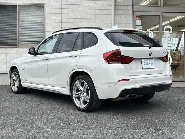 ＢＭＷ Ｘ１ xDrive 20i Mスポーツ 埼玉県 2012(平24)年 10.8万km アルピンホワイト 純正ナビ　/バックカメラ　/ドラレコ　/ＥＴＣ　/ルーフレール　/オートライト　/ＣＤ／ＦＭ／ＡＭ　/プッシュスタート　/横滑り防止　/キセノン　/ステアリングスイッチ　/アイソフィックス　/ダウンヒル　/スペアキー１　/保証書/取扱説明書