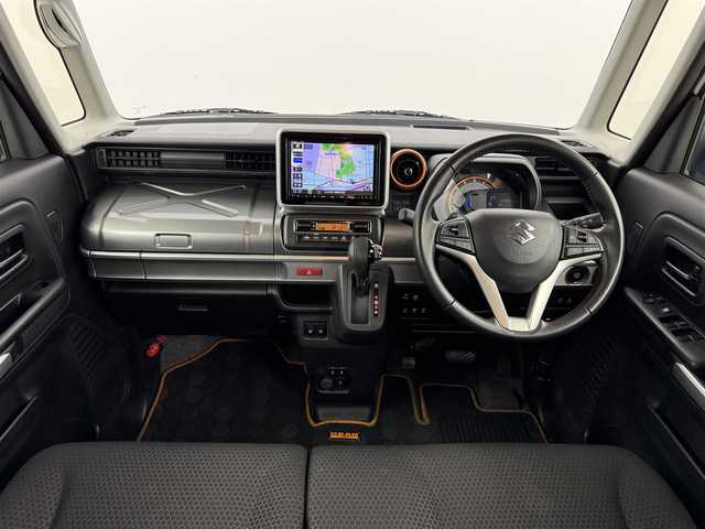 スズキ スペーシア ギア HYBRID XZターボ 福岡県 2021(令3)年 8.3万km ピュアホワイトP 純正８型ナビ（フルセグＴＶ）　/全方位カメラ　/衝突軽減　/レーンキープ　/コーナーセンサー　/両側パワースライドドア　/ルーフレール　/パドルシフト　/アイドリングストップ　/シートヒーター　/前後ドラレコ　/ＥＴＣ