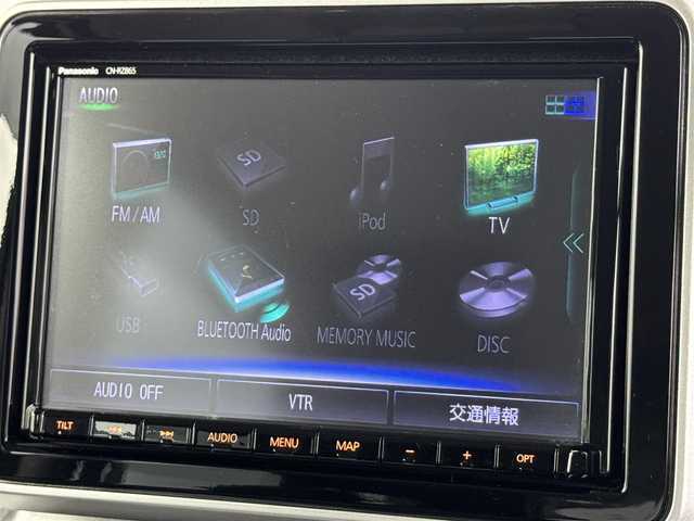 スズキ スペーシア ギア HYBRID XZターボ 福岡県 2021(令3)年 8.3万km ピュアホワイトP 純正８型ナビ（フルセグＴＶ）　/全方位カメラ　/衝突軽減　/レーンキープ　/コーナーセンサー　/両側パワースライドドア　/ルーフレール　/パドルシフト　/アイドリングストップ　/シートヒーター　/前後ドラレコ　/ＥＴＣ