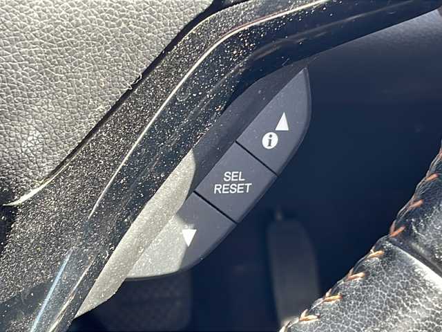 ホンダ ヴェゼル ハイブリッド Z 福岡県 2014(平26)年 9.2万km モルフォブルーP 純正ナビ/ワンセグテレビ/バックカメラ/クルーズコントロール/ETC/LEDヘッドライト/ハーフレザーシート/シートヒーター