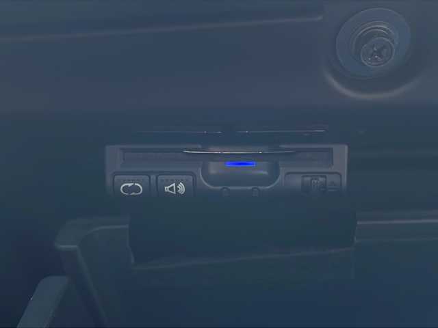 ホンダ ヴェゼル ハイブリッド Z 福岡県 2014(平26)年 9.2万km モルフォブルーP 純正ナビ/ワンセグテレビ/バックカメラ/クルーズコントロール/ETC/LEDヘッドライト/ハーフレザーシート/シートヒーター