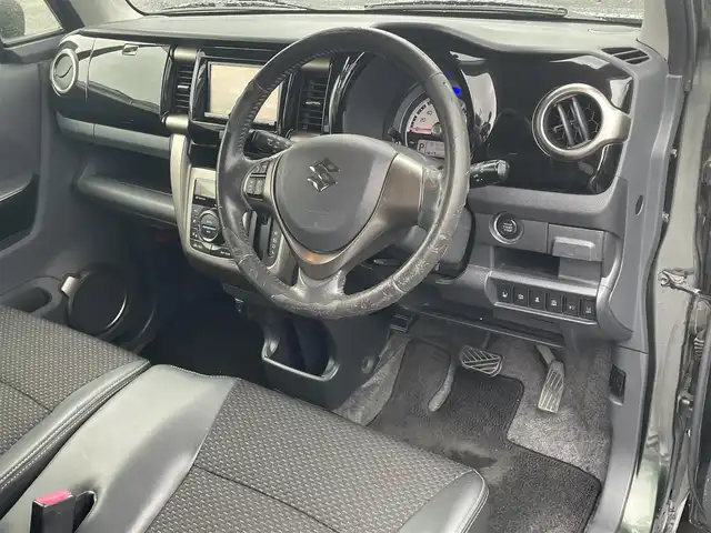 スズキ ハスラー Jスタイル Ⅱ 埼玉県 2016(平28)年 9.6万km クールカーキPM (株)IDOMが運営する【じしゃロン川越店】の自社ローン専用車両になりますこちらは現金またはオートローンご利用時の価格です。自社ローンご希望の方は別途その旨お申付け下さい/プッシュスタート/社外SDナビ/　・AM/FM/　・CD/DVD/　・TV(フルセグ)/　・Bluetooth/ETC/ハーフレザーシート/前席シートヒーター/純正フロアマット/オートライト/横滑り防止装置/レーンキープアシスト/衝突軽減ブレーキ/電動格納ミラー/ドアバイザー