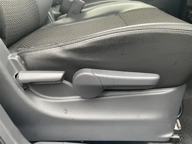 スズキ ハスラー Jスタイル Ⅱ 埼玉県 2016(平28)年 9.6万km クールカーキPM (株)IDOMが運営する【じしゃロン川越店】の自社ローン専用車両になりますこちらは現金またはオートローンご利用時の価格です。自社ローンご希望の方は別途その旨お申付け下さい/プッシュスタート/社外SDナビ/　・AM/FM/　・CD/DVD/　・TV(フルセグ)/　・Bluetooth/ETC/ハーフレザーシート/前席シートヒーター/純正フロアマット/オートライト/横滑り防止装置/レーンキープアシスト/衝突軽減ブレーキ/電動格納ミラー/ドアバイザー