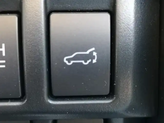 スバル フォレスター ハイブリッド X－ブレイク 茨城県 2021(令3)年 5.3万km クリスタルホワイトP 純正ナビ/【SD・DISC・iPod・USB・BT・TV・ラジオ・AUX】/シートヒーター/パワーシート/シートメモリ/ステアリングヒーター/電動リアゲート/ルーフレール/パドルシフト/レーダークルコン/ETC/前方ドラレコ/Ｂカメラ/左サイドカメラ/フロントカメラ/後方コーナーセンサー/デジタルインナーミラー/BSM/アイサイト