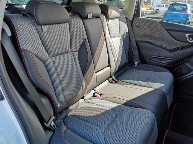 スバル フォレスター ハイブリッド X－ブレイク 茨城県 2021(令3)年 5.3万km クリスタルホワイトP 純正ナビ/【SD・DISC・iPod・USB・BT・TV・ラジオ・AUX】/シートヒーター/パワーシート/シートメモリ/ステアリングヒーター/電動リアゲート/ルーフレール/パドルシフト/レーダークルコン/ETC/前方ドラレコ/Ｂカメラ/左サイドカメラ/フロントカメラ/後方コーナーセンサー/デジタルインナーミラー/BSM/アイサイト