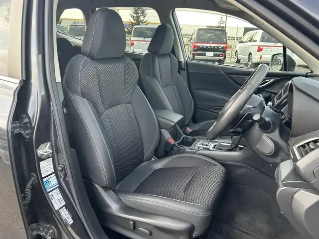 スバル フォレスター ハイブリッド アドバンス 道南・函館 2018(平30)年 8万km ダークグレーメタリック /純正ナビ//フルセグTV//エンジンスターター//ドライブレコーダー//シートヒーター//ETC//ブラインドスポットモニター//パワーバックドア//コーナーセンサー//ハンドルヒーター//レーンキープアシスト