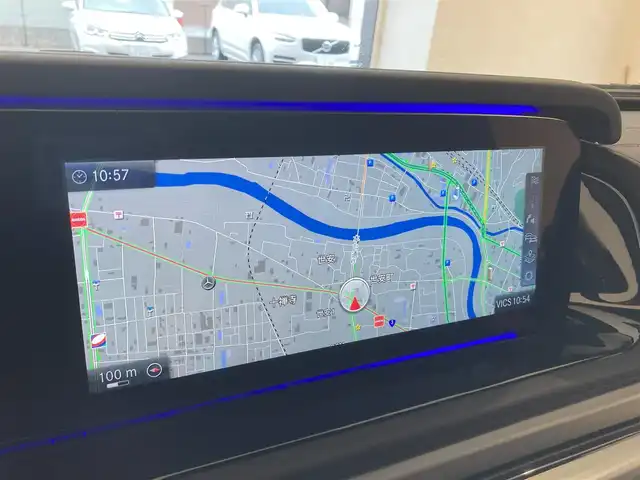 メルセデス・ベンツ ゲレンデヴァーゲン Ｇ４００ｄ AMGライン 熊本県 2022(令4)年 2.6万km 白 左ハンドル/ワンオーナー/AMGライン/ラグジュアリーパッケージ/サンルーフ/ブルメスターサウンド/アダプティブダンピング/黒革シート/純正メモリーナビ・地デジTV/純正USB/BT再生/360°カメラ/ETC2.0/レーダークルーズコントロール/PCS/LKA/BSM/標識検知/純正20インチAW/LEDライト/コーナーセンサー/前席パワーシート/全席シートヒーター/パドルシフト/プッシュスタート/キーレス×2/R4ー7年ディーラー整備記録/保証書・取説・スペアキーあり/ オパリスホワイト（８８５）