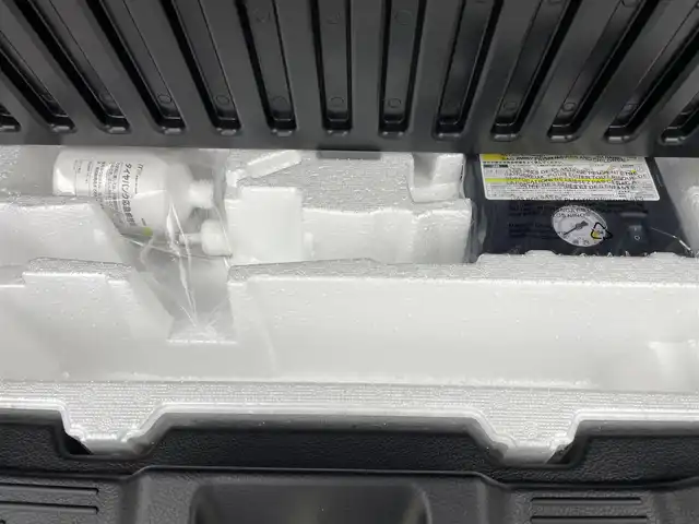 スズキ スペーシア カスタム HYBRID XS 宮城県 2025(令7)年 0.1千km ピュアホワイトP 届け出済み未使用車/４WD/純正ナビ/全方位カメラ/衝突軽減/両側パワースライドドア/障害物センサー/アダプティブクルーズコントロール/レーンアシスト/電動パーキング/ブレーキホールド/シートヒーター/ステアリングヒーター/ヘッドライトレベライザー/アイドリングストップ/横滑り防止/ヘッドアップディスプレイ/スマートキー/プッシュスタート/禁煙車