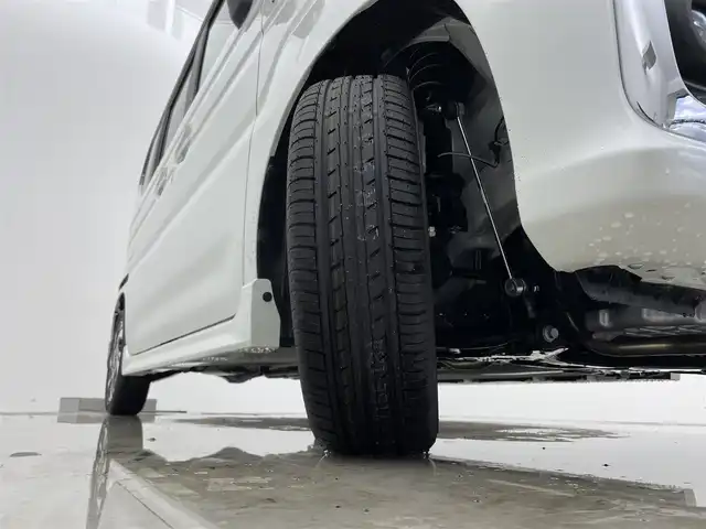 スズキ スペーシア カスタム HYBRID XS 宮城県 2025(令7)年 0.1千km ピュアホワイトP 届け出済み未使用車/４WD/純正ナビ/全方位カメラ/衝突軽減/両側パワースライドドア/障害物センサー/アダプティブクルーズコントロール/レーンアシスト/電動パーキング/ブレーキホールド/シートヒーター/ステアリングヒーター/ヘッドライトレベライザー/アイドリングストップ/横滑り防止/ヘッドアップディスプレイ/スマートキー/プッシュスタート/禁煙車