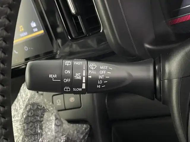 スズキ スペーシア カスタム HYBRID XS 宮城県 2025(令7)年 0.1千km ピュアホワイトP 届け出済み未使用車/４WD/純正ナビ/全方位カメラ/衝突軽減/両側パワースライドドア/障害物センサー/アダプティブクルーズコントロール/レーンアシスト/電動パーキング/ブレーキホールド/シートヒーター/ステアリングヒーター/ヘッドライトレベライザー/アイドリングストップ/横滑り防止/ヘッドアップディスプレイ/スマートキー/プッシュスタート/禁煙車